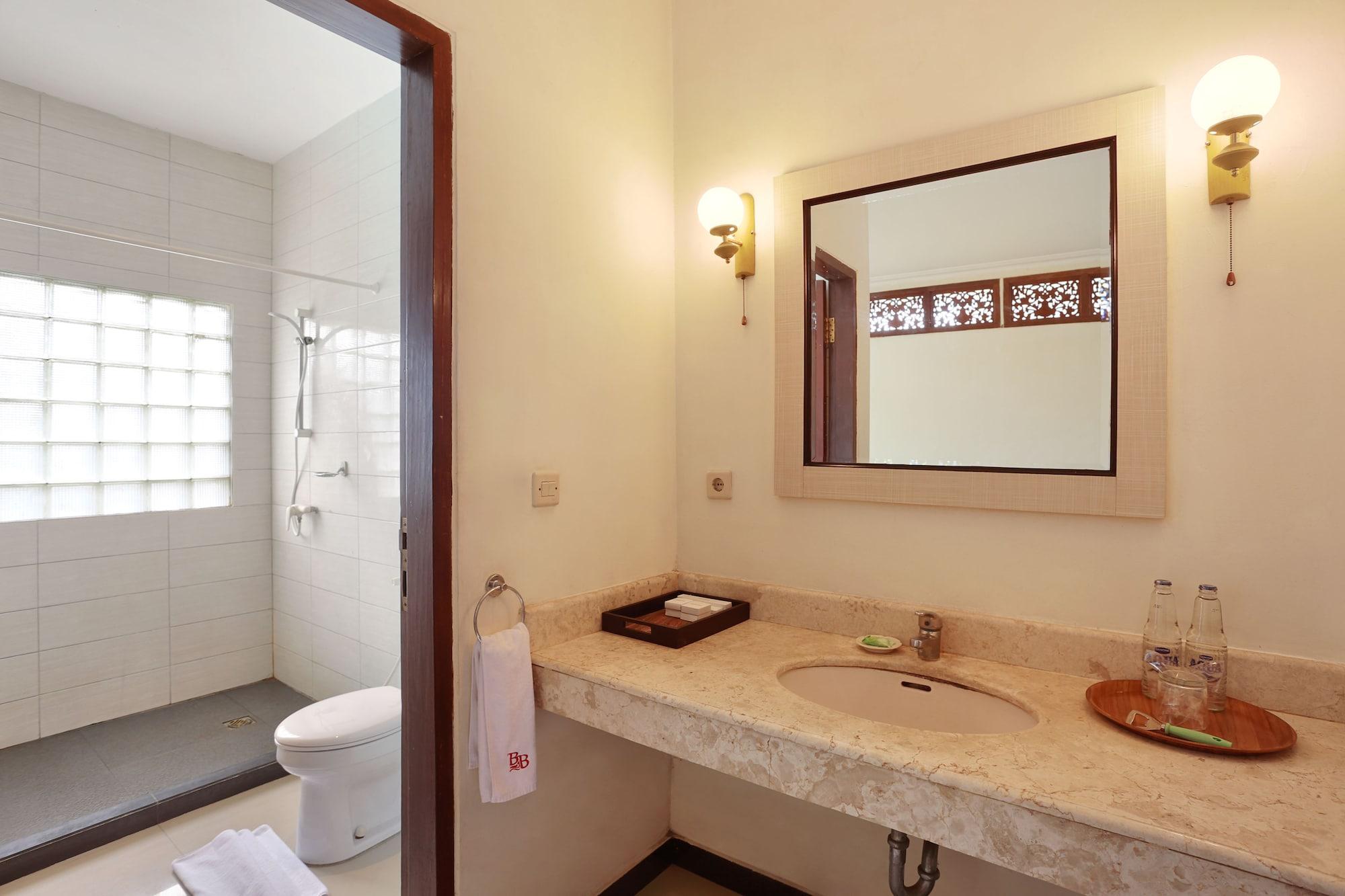 The Batu Belig Hotel & Spa سمينياك المظهر الخارجي الصورة